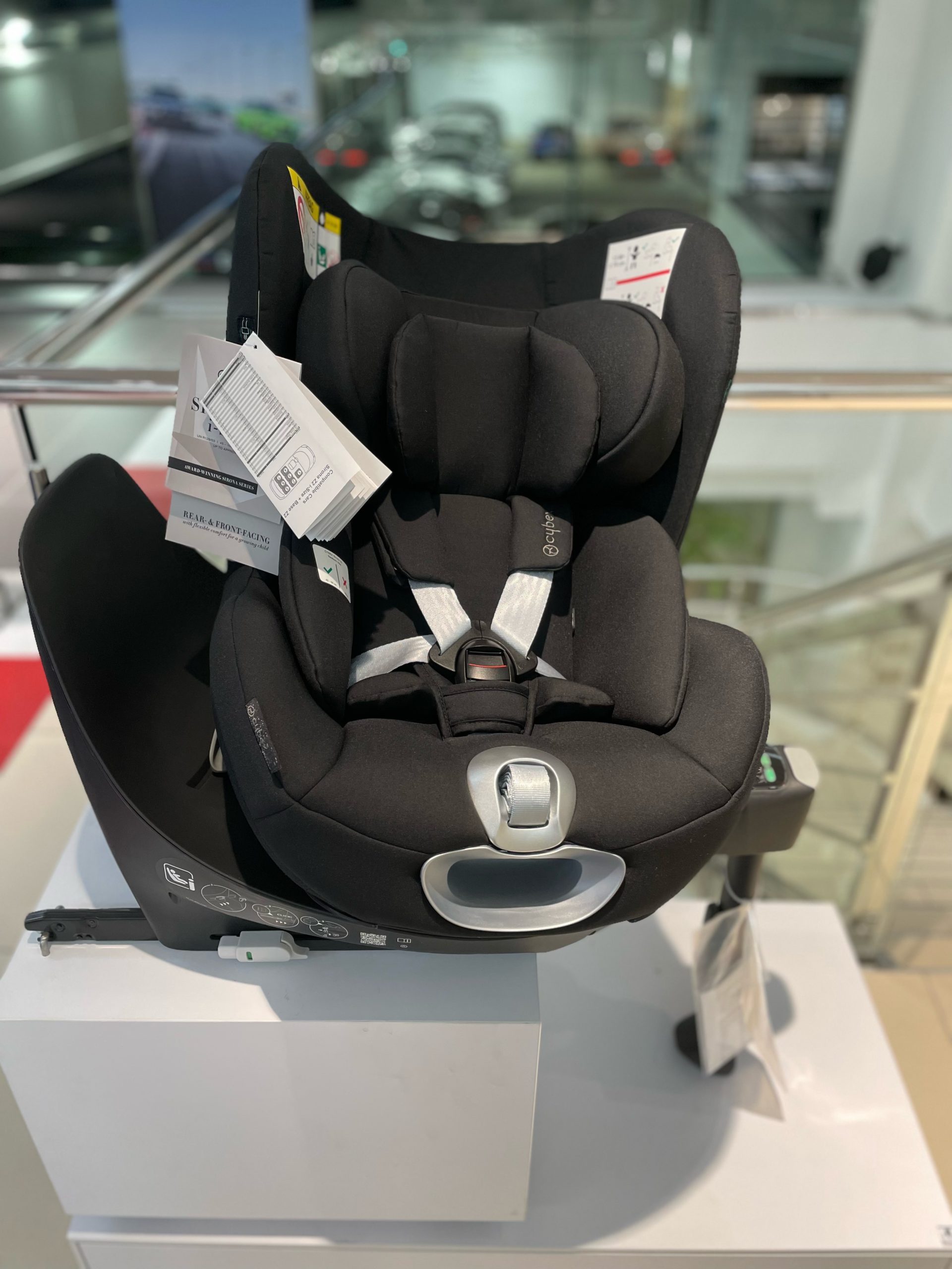 楽ギフ_のし宛書】 サイベックス CYBEX チャイルドシート シローナ