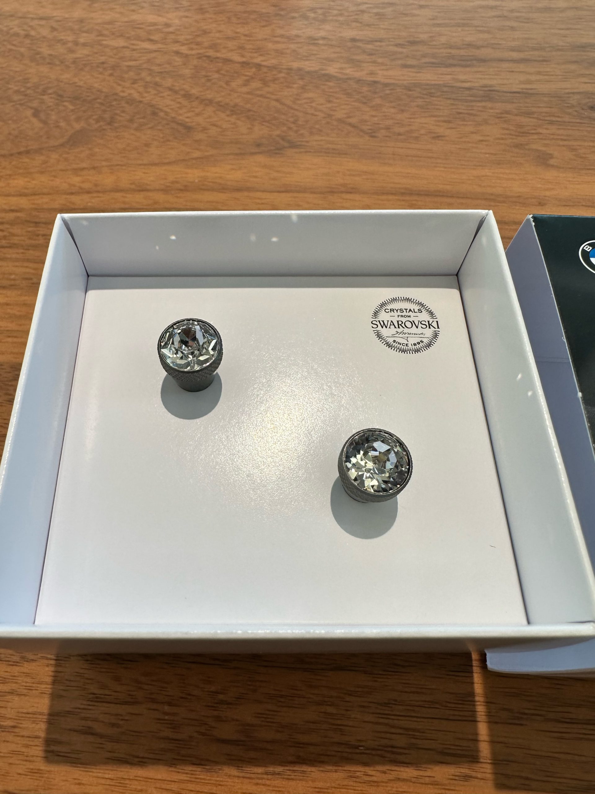 クリスタルドアロックピン ようやく入荷しました。 | Elbe BMW
